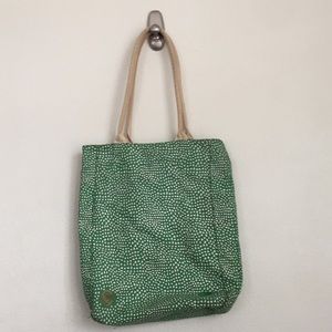 Green heart patterned bag!